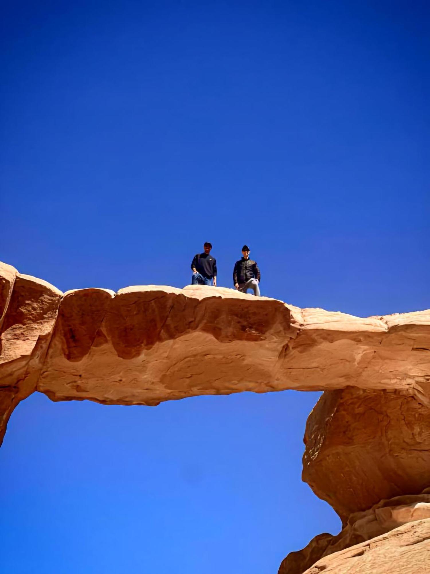 Rum Royal Flower Luxury Camp Wadi Rum Buitenkant foto