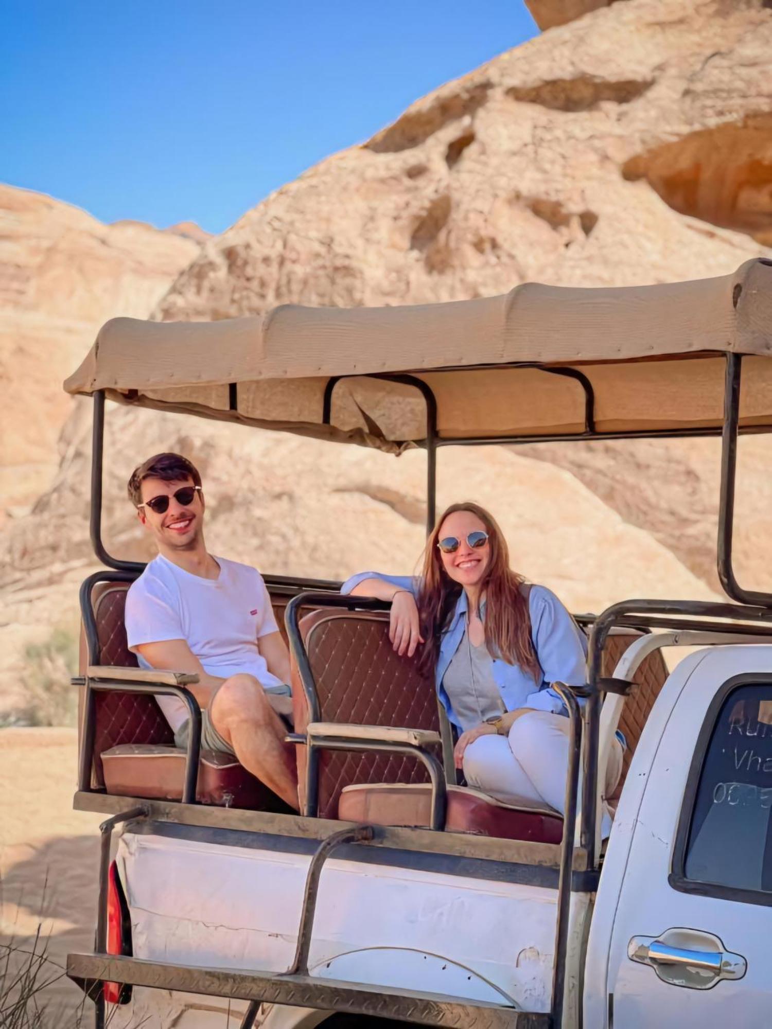 Rum Royal Flower Luxury Camp Wadi Rum Buitenkant foto